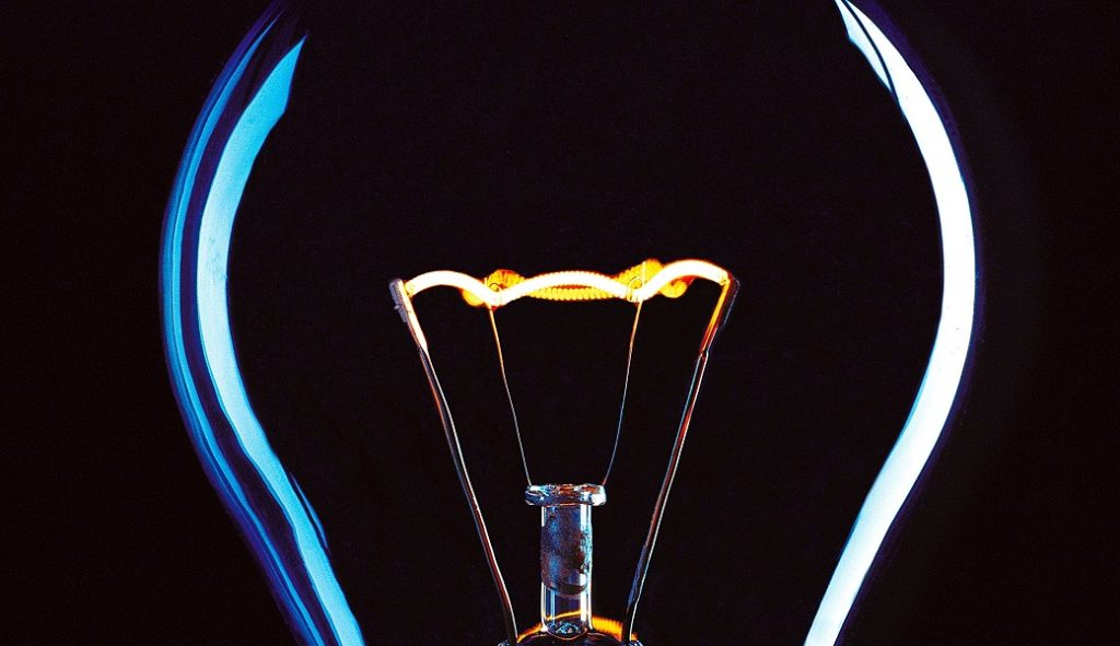 Light buble filament original Photo by Alessandro Bianchi on Unsplash