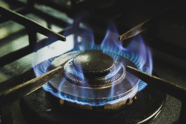 Natural gas gast stove Photo by KWON JUNHO on Unsplash