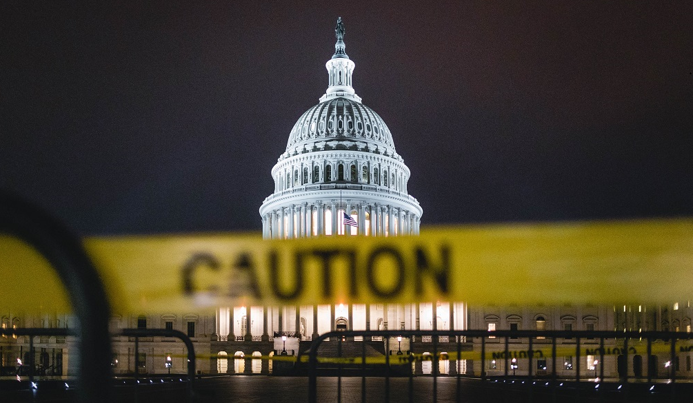 US Capitol - caution Original Photo by Andy Feliciotti on Unsplash